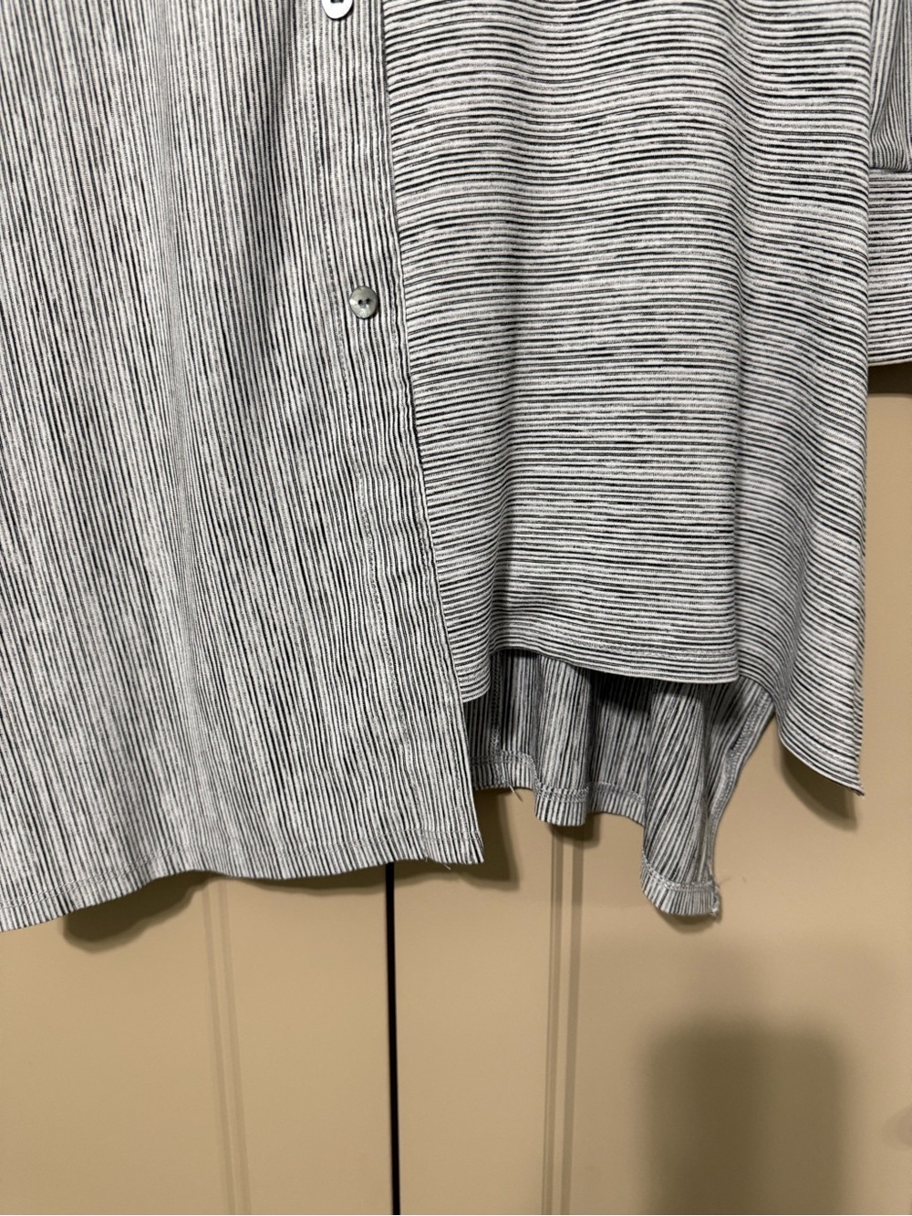 Joseph Ribkoff Light Gray Button-Front Tunic Blouse - Picture 8 of 9